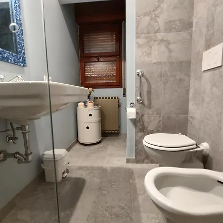 La Casa Dei Pini 住宿加早餐酒店 玛里纳罗米亚